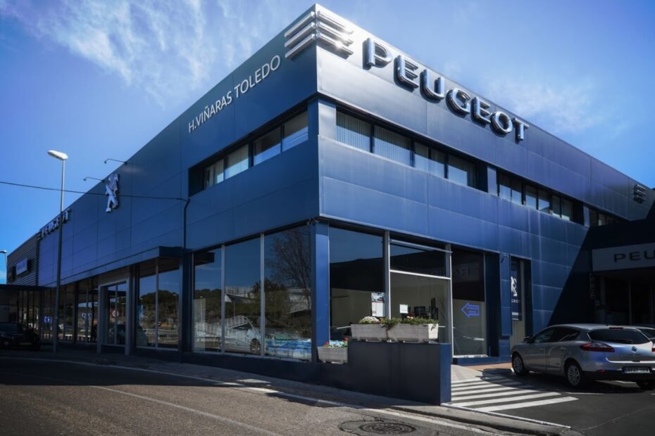 Mejora atención al cliente en concesionario automotor Peugeot